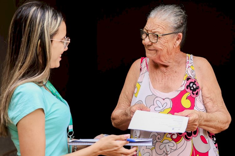 PREFEITURA DE TRINDADE ENTREGA AUTORIZAÇÕES PARA CIRURGIAS DE CATARATA