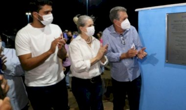 MARDEN JÚNIOR PRESTIGIA INAUGURAÇÃO NO ANIVERSÁRIO DE 73 ANOS DE GUAPÓ