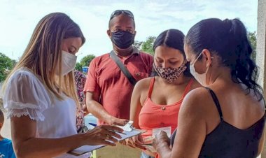 GABRIELA ALVES PROMOVE MUTIRÃO PARA REALIZAR NOVOS CADASTROS E ATUALIZA INSCRITOS DA REGIÃO LESTE NO CADÚNICO