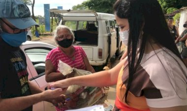 TRABALHO DE GABRIELA ALVES À FRENTE DA SECRETARIA MUNICIPAL DE ASSISTÊNCIA SOCIAL BENEFICIA MORADORES DO SETOR VILA DOS SONHOS