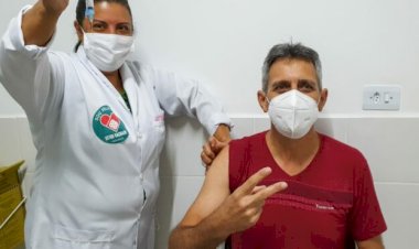 DIA V DE VACINAÇÃO ORGANIZADO PELA PREFEITURA MOBILIZOU FAMÍLIAS TRINDADENSES EM BUSCA DE PROTEÇÃO CONTRA A COVID-19